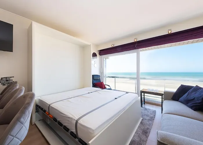 Lovely With Sea-views Apartment Middelkerke